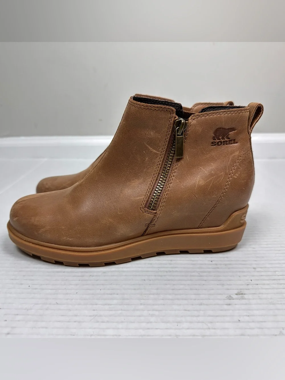 Sorel Evie II Zip Booties – Size US 9.0 | Velvet Tan Waterproof Ankle Boots